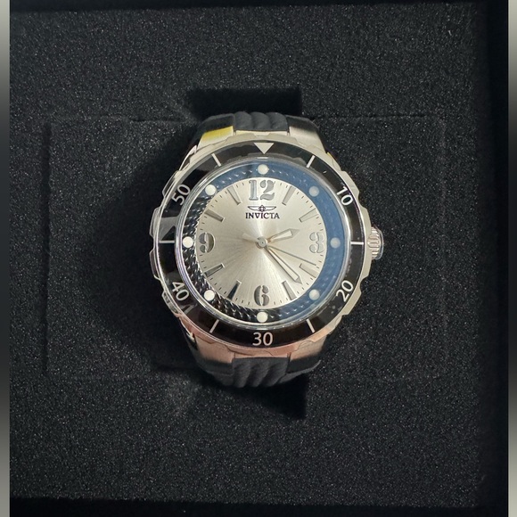 Invicta Angel Halo Women’s Watch 38mm Black (17482) - Picture 2 of 8